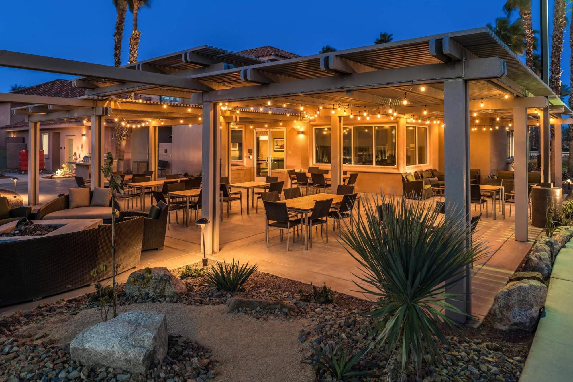 Residence Inn Palm Desert Bagian luar foto